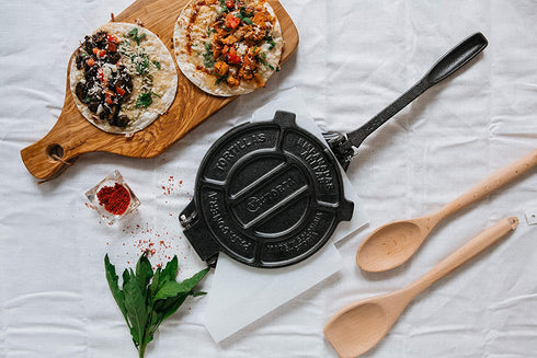 Victoria 8 Inch Cast Iron Tortilla Press. Tortilla Maker, Flour Tortilla press, Rotis Press, Dough Press, Pataconera Seasoned with Flaxeed Oil, Black -